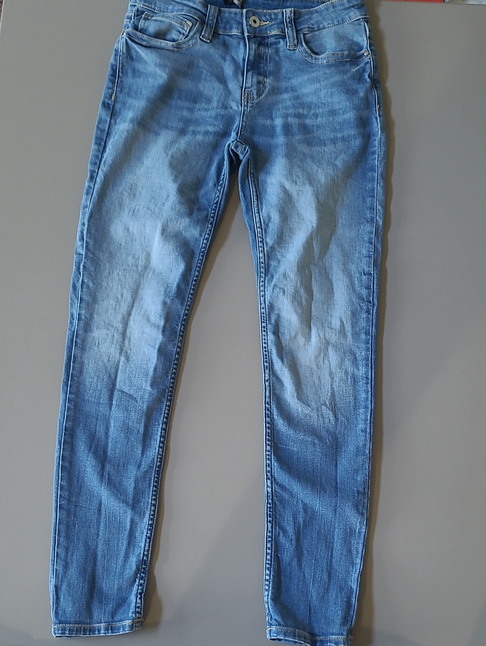 Classic Guess Los Angeles Light Blue Women’s Jeans - Slim Fit